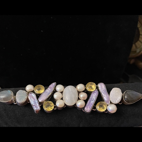 Silver bracelet 7” with multiple gems - Picture 1 of 6
